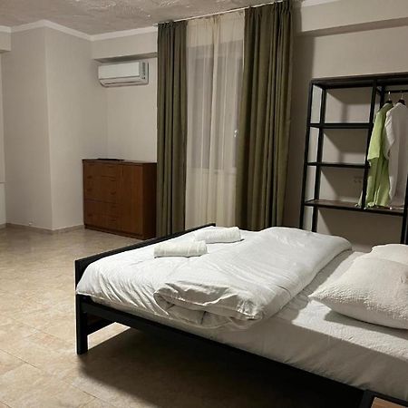 Babilon Hotel Tbilisi Esterno foto