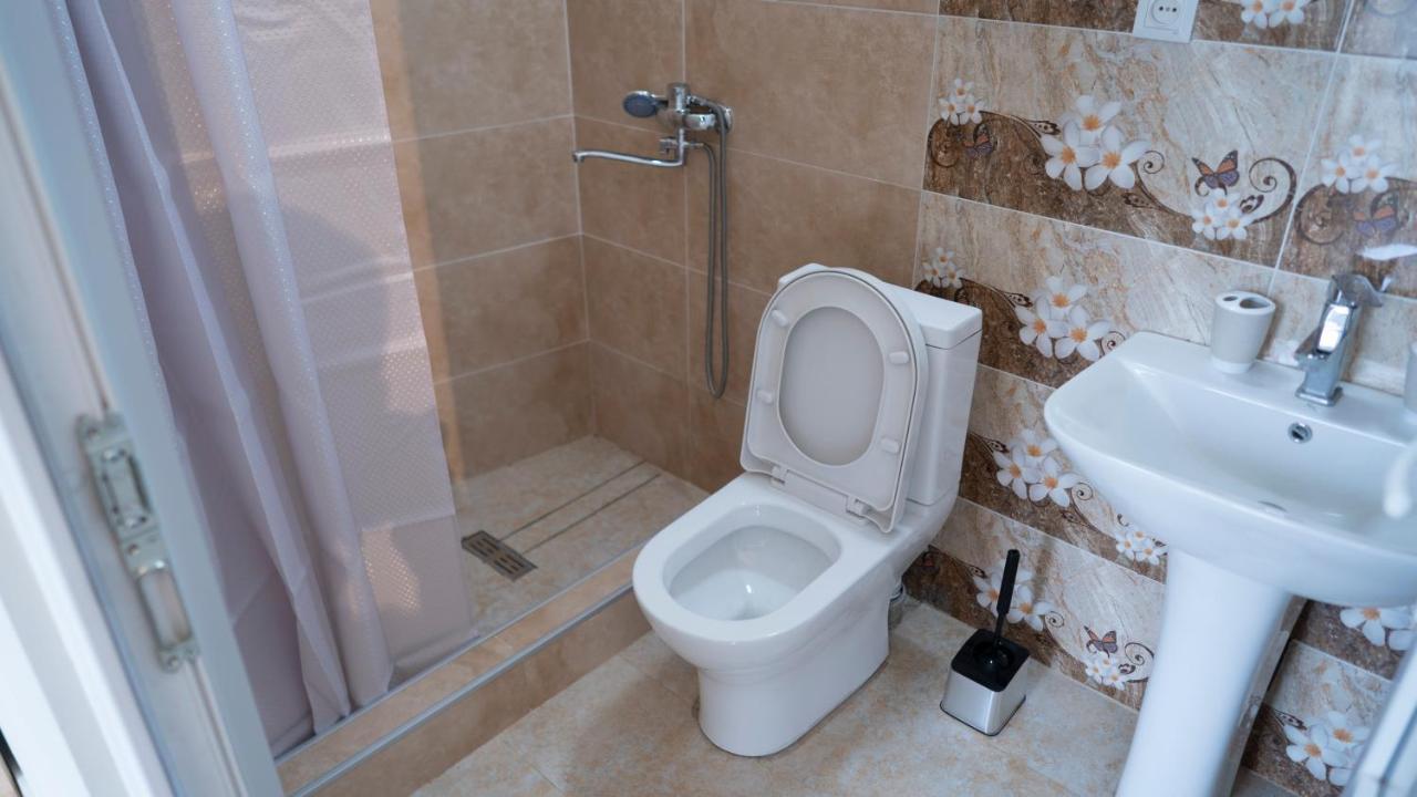 Babilon Hotel Tbilisi Esterno foto